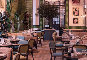 Syrovarnya & Caspar Restaurant Baku